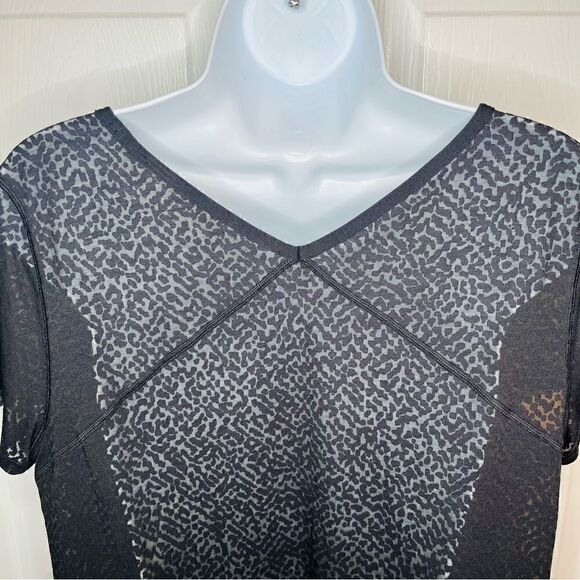 Lululemon Loop Around Lightweight Tee Tie Back Burnout Black S - Picture 7 of 13